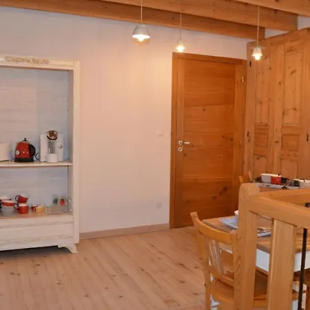 Joz Halte Bed & Breakfast 3*